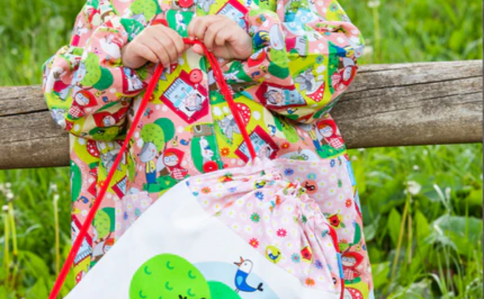 Cómo Cuidar la Ropa Escolar para que Dure Años (y no solo un trimestre).